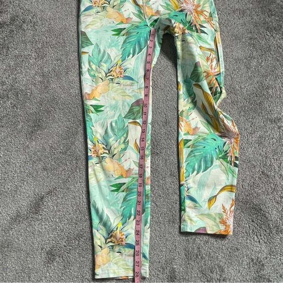 Marciano Tropical Floral Print Pants No 97 Women’s Size 29 Runyan Estate - Picture 6 of 13